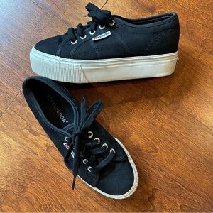 Superga Women’s Black Canvas Lace-Up Low Top Sneakers, Size 7.5